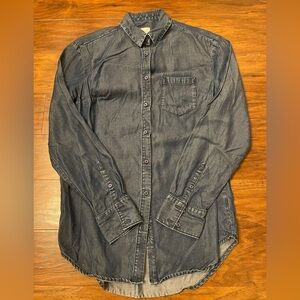 A New Day Chambray Button Down Size XS
